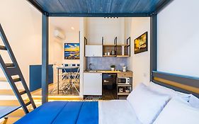 Central Station Apartments & Suites By Wonderful Italy